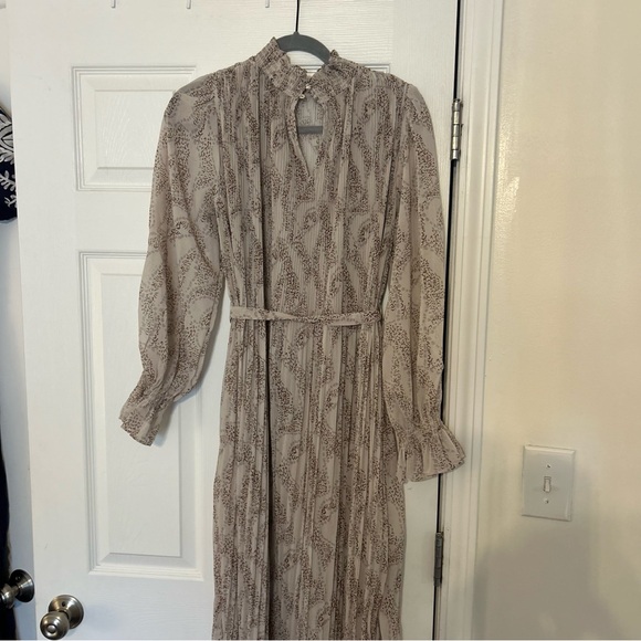 EN SAISON Ever Pleated Cream Waist Tie Ruffle Collar Dress Leopard size M - Picture 6 of 10